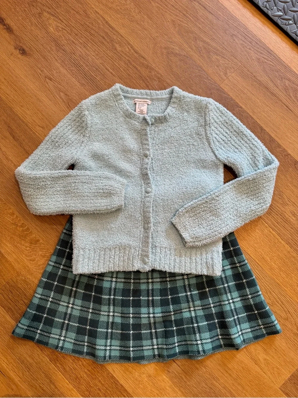 2pc. Cupcakes and cashmere skirt set sz 10/12